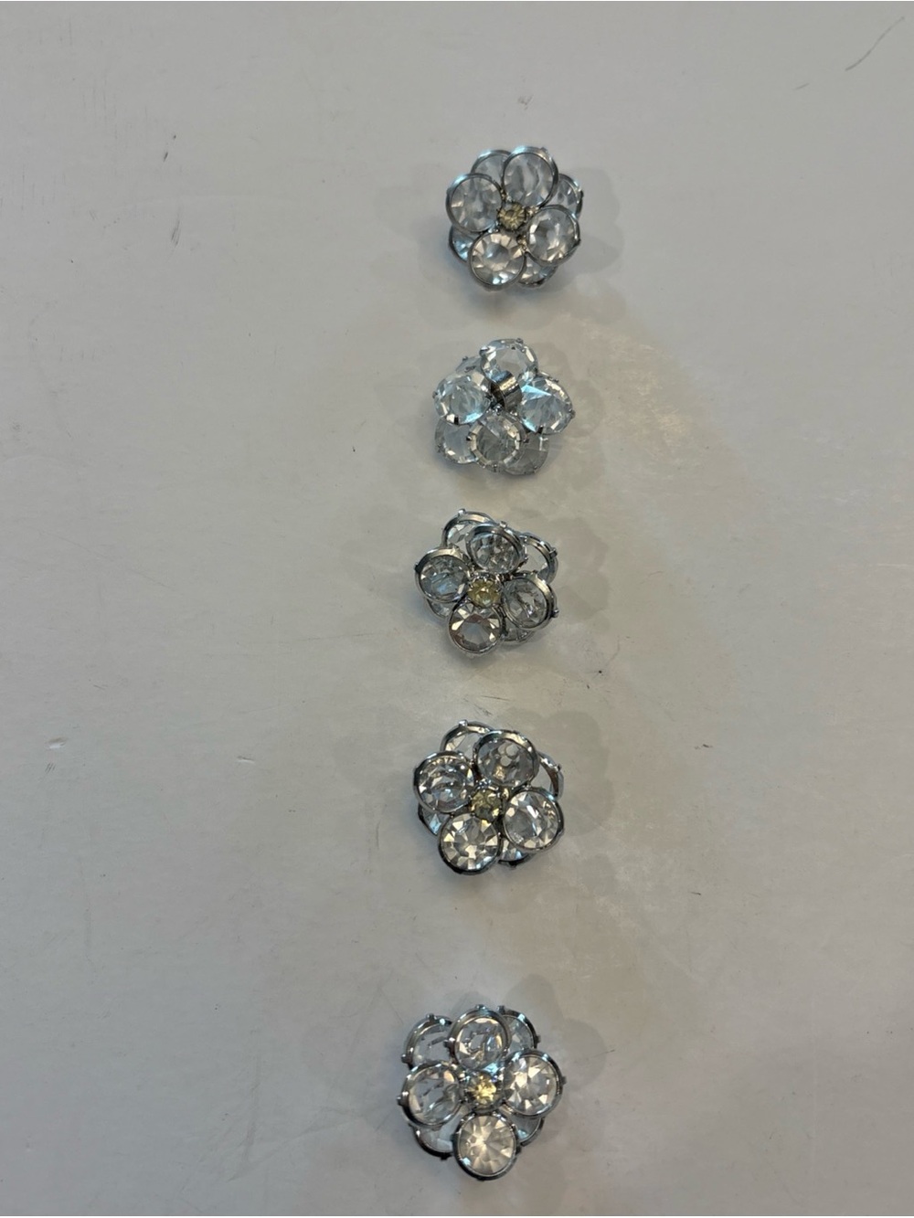 Vintage 3/4" Crystal Silver Shank Lotus Flower Scallop Edge Buttons Ready To Sew
